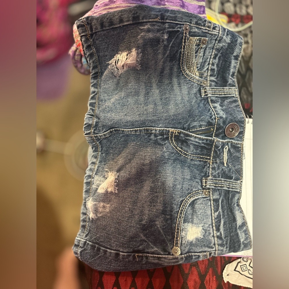 Women’s Jean Skirt (medium).